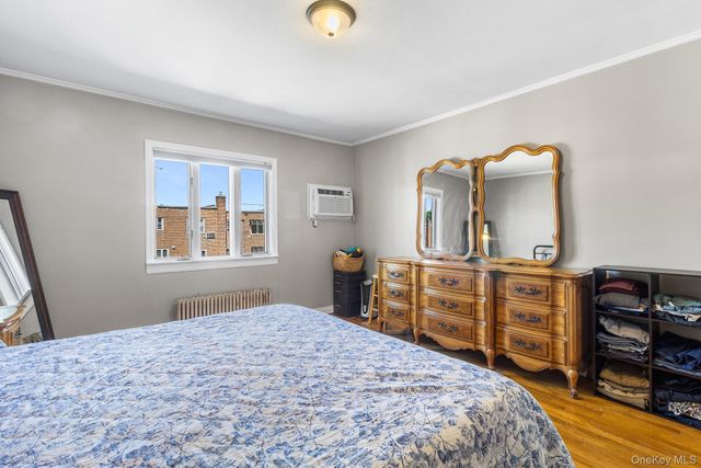 6159 81st Street, Middle Village, NY 11379