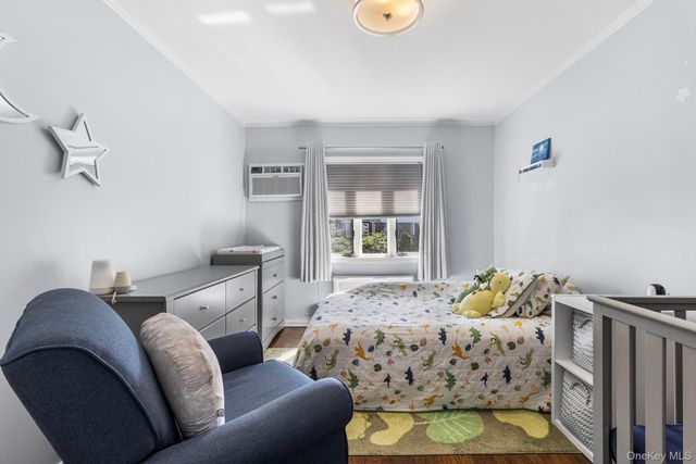 6159 81st Street, Middle Village, NY 11379