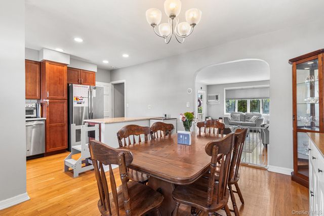6159 81st Street, Middle Village, NY 11379