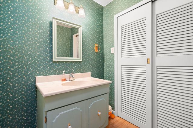 6114 Mockingbird Avenue, Portage, IN 46368