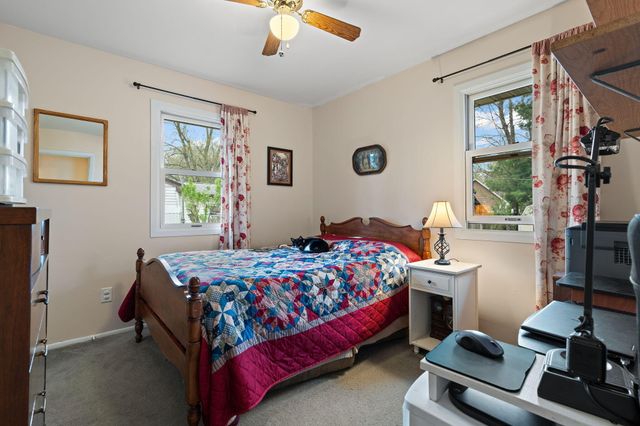 6114 Mockingbird Avenue, Portage, IN 46368