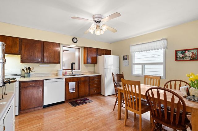 6114 Mockingbird Avenue, Portage, IN 46368