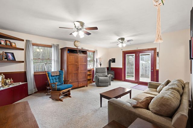 6114 Mockingbird Avenue, Portage, IN 46368