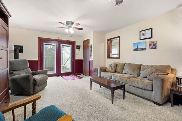 6114 Mockingbird Avenue, Portage, IN 46368