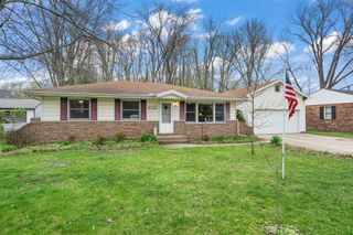 6114 Mockingbird Avenue, Portage, IN 46368