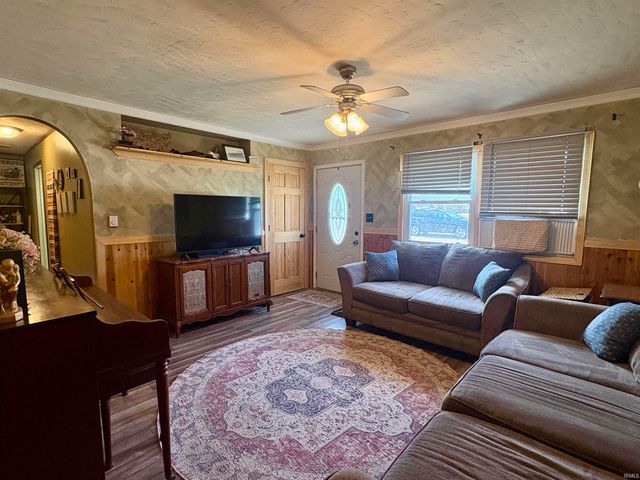 505 N Howard Street, Oxford, IN 47971