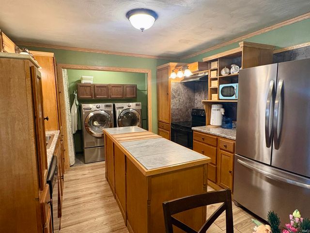 505 N Howard Street, Oxford, IN 47971