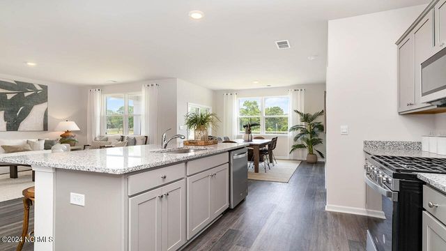 1083 Woods Crossing Road SW, Supply, NC 28462