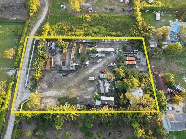 15400 SW 207th Avenue, Miami, FL 33187