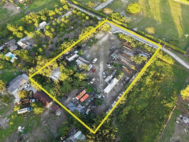 15400 SW 207th Avenue, Miami, FL 33187