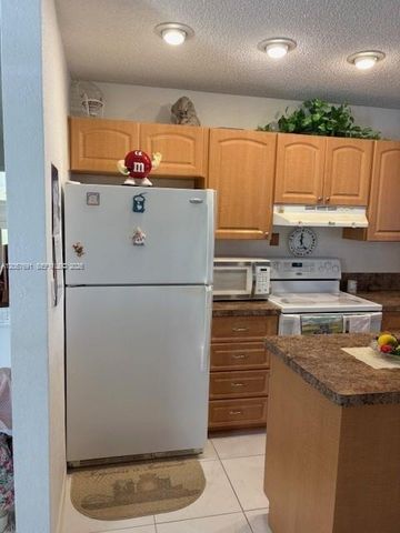 5405 NW 23rd Terrace, Tamarac, FL 33309