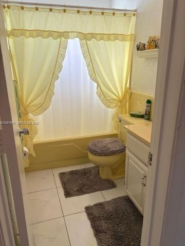 5405 NW 23rd Terrace, Tamarac, FL 33309