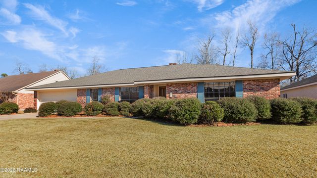 105 Mosswood Circle, Lafayette, LA 70508