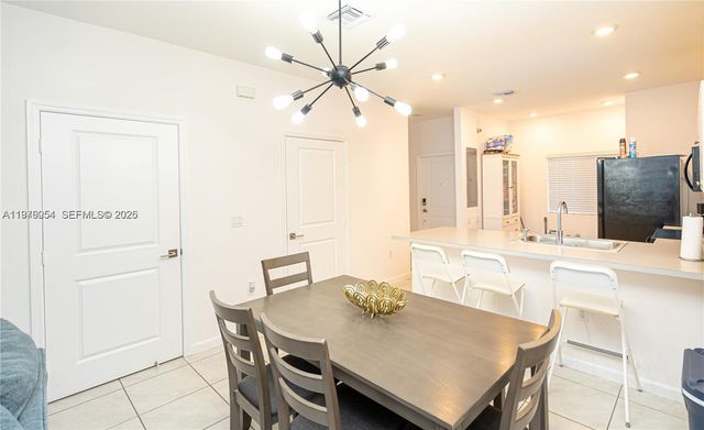 2820 NW 180th Street, Miami Gardens, FL 33056