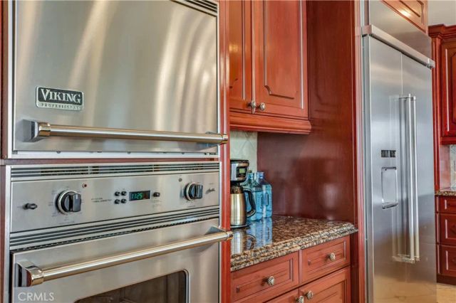 323 Via Lido Soud, Newport Beach, CA 92663