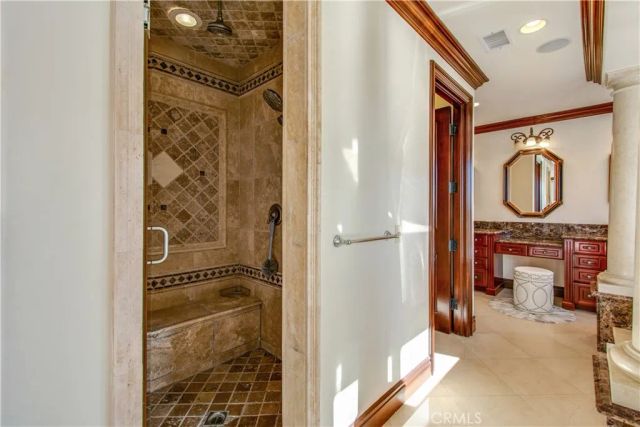 323 Via Lido Soud, Newport Beach, CA 92663