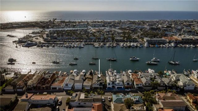 323 Via Lido Soud, Newport Beach, CA 92663
