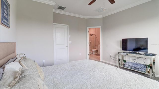 31632 BLUE PASSING LOOP, Wesley Chapel, FL 33545