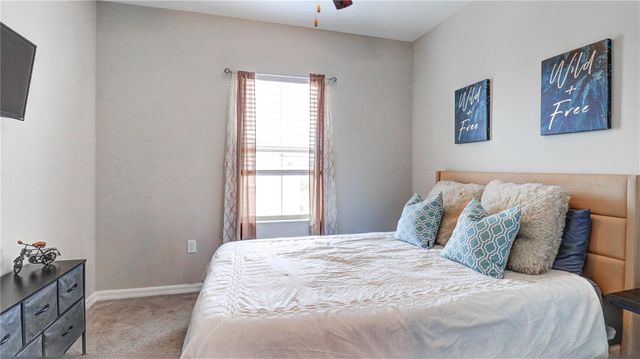31632 BLUE PASSING LOOP, Wesley Chapel, FL 33545