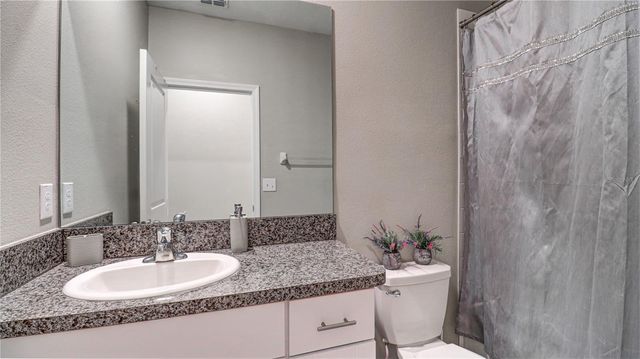 31632 BLUE PASSING LOOP, Wesley Chapel, FL 33545