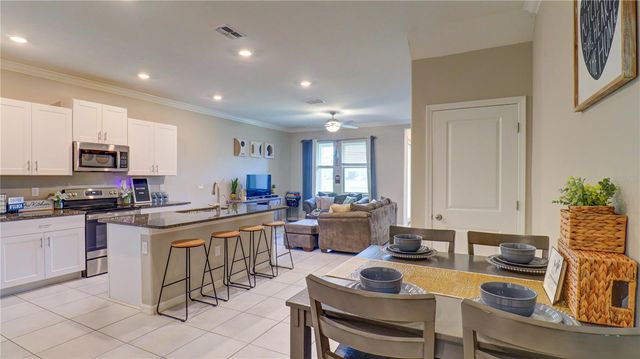 31632 BLUE PASSING LOOP, Wesley Chapel, FL 33545
