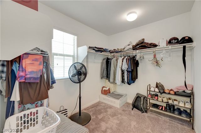 81 Moon Hill Drive, Henderson, NV 89011
