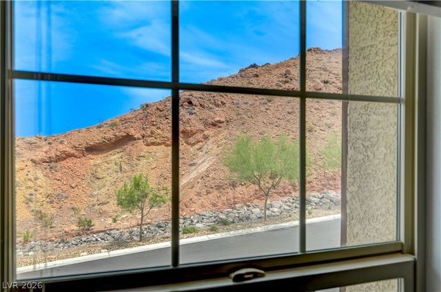 81 Moon Hill Drive, Henderson, NV 89011