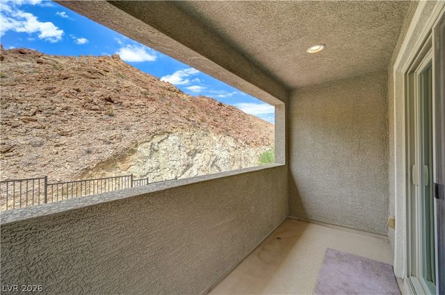 81 Moon Hill Drive, Henderson, NV 89011