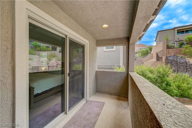 81 Moon Hill Drive, Henderson, NV 89011