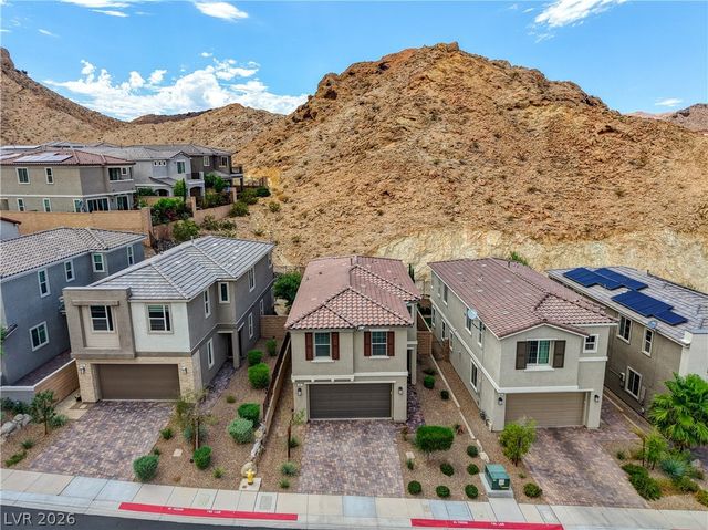 81 Moon Hill Drive, Henderson, NV 89011