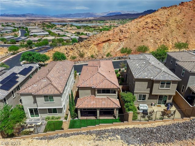 81 Moon Hill Drive, Henderson, NV 89011