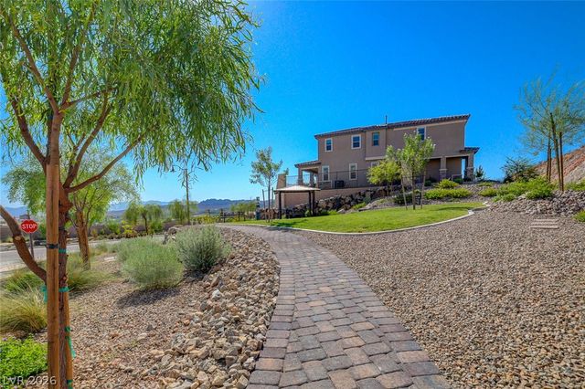 81 Moon Hill Drive, Henderson, NV 89011