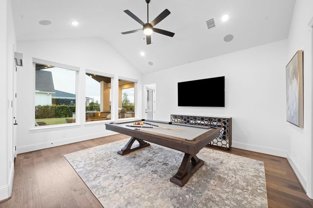 2105 Bennet Court, Conroe, TX 77384