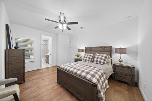 2105 Bennet Court, Conroe, TX 77384