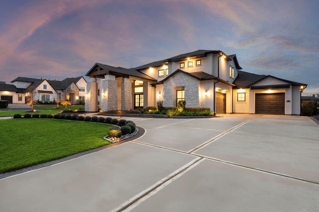 2105 Bennet Court, Conroe, TX 77384