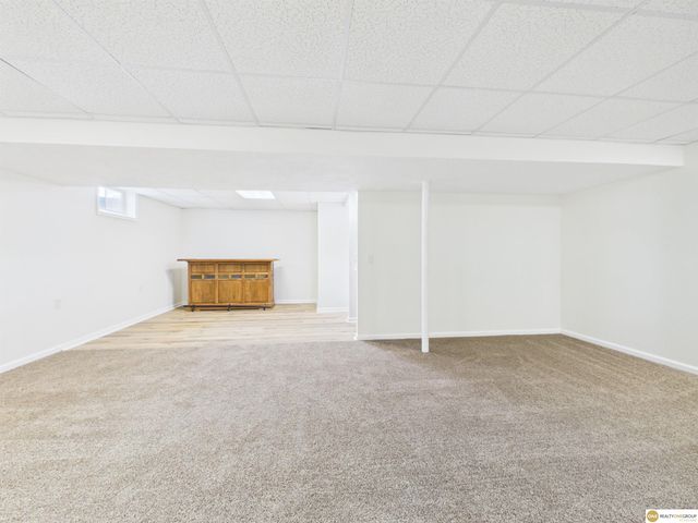 14812 H Street, Omaha, NE 68137