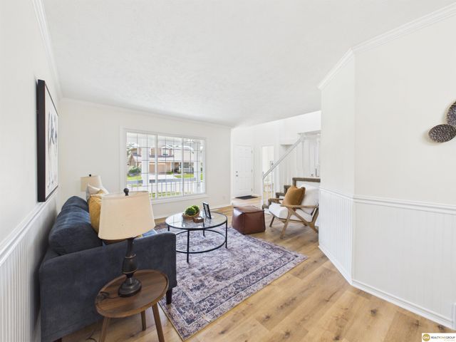 14812 H Street, Omaha, NE 68137