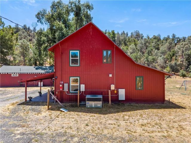 2225 Ladder Ridge Road, Upper Lake, CA 95485