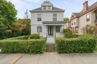 11 Balding Avenue, Poughkeepsie, NY 12601