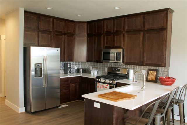 1567 Suite B Brooks Avenue Suite B, Fayetteville, AR 72701