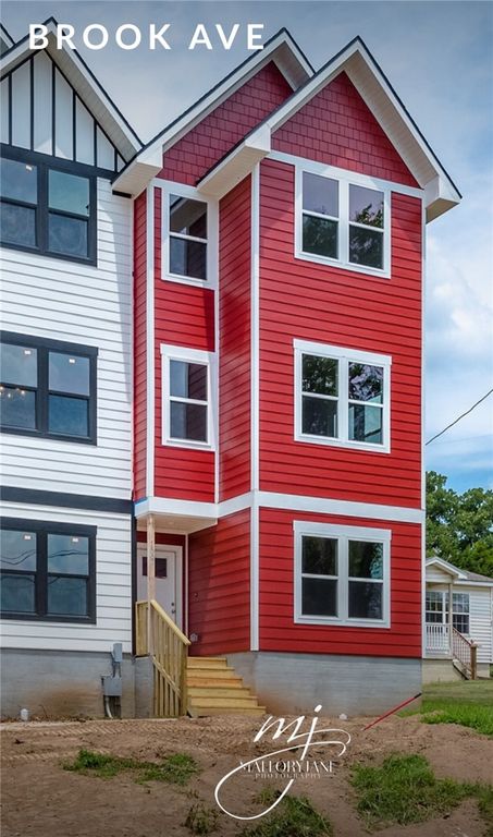 1567 Suite B Brooks Avenue Suite B, Fayetteville, AR 72701
