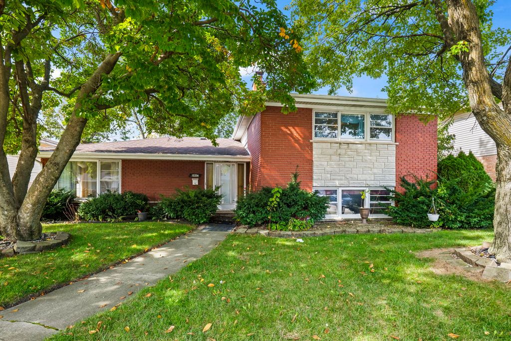 15354 Dobson Avenue, South Holland, IL 60473 — photo 2