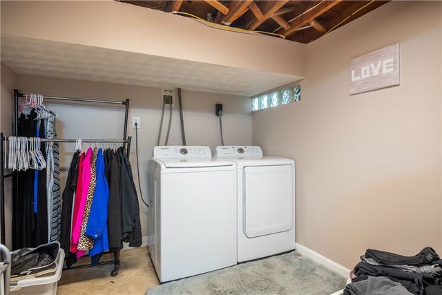 33 Wilbur Road, Lincoln, RI 02865
