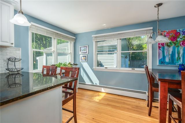 33 Wilbur Road, Lincoln, RI 02865