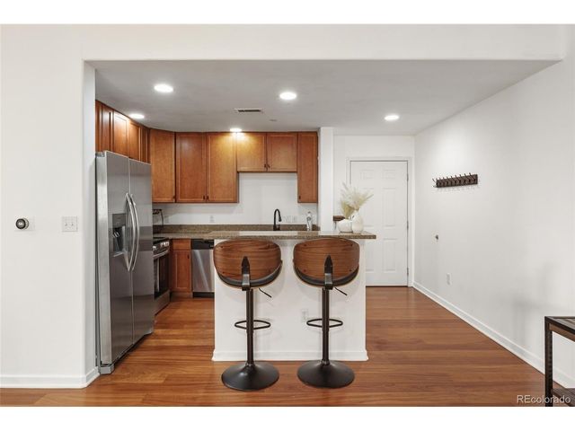 722 Washington Ave 306, Golden, CO 80401