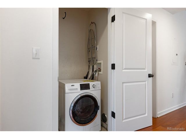 722 Washington Ave 306, Golden, CO 80401