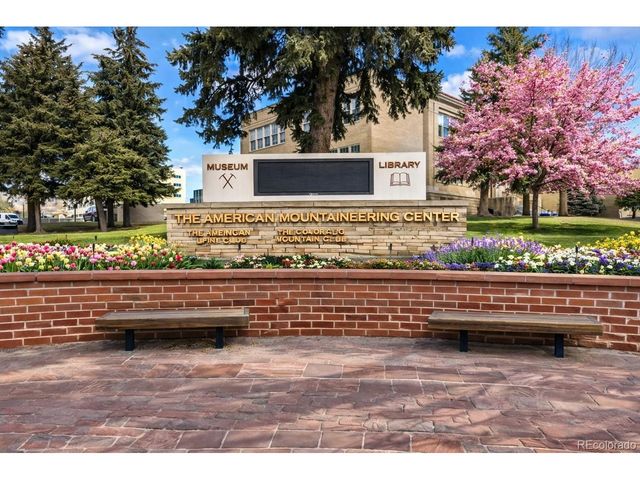 722 Washington Ave 306, Golden, CO 80401