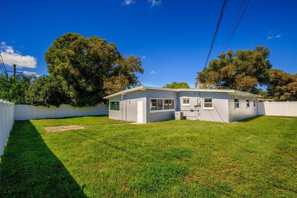 Image 21 of property listing at 3522 PRICE AVENUE, Orlando, FL 32806