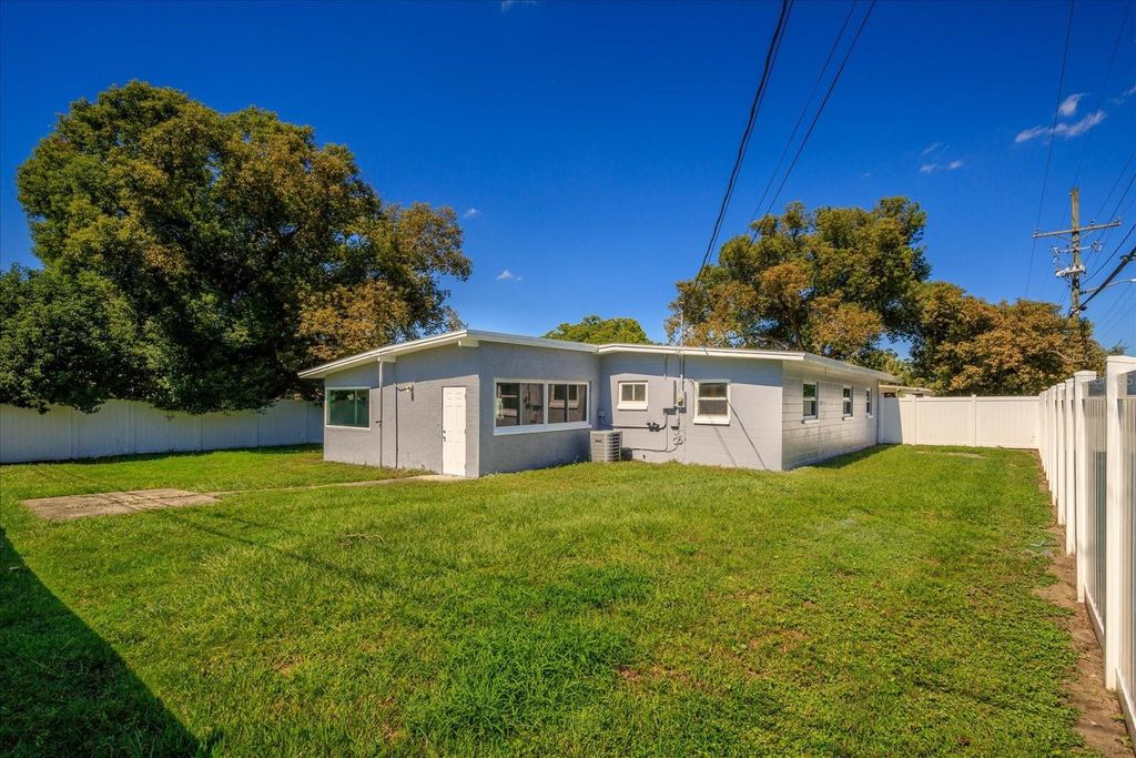 Image 22 of property listing at 3522 PRICE AVENUE, Orlando, FL 32806