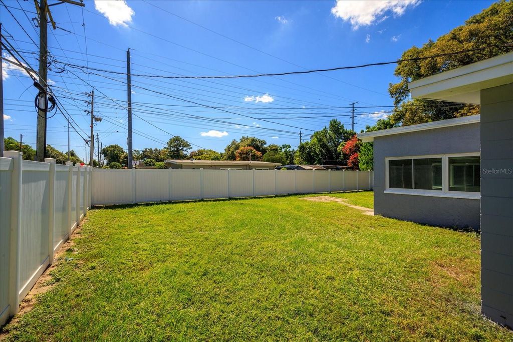 Image 24 of property listing at 3522 PRICE AVENUE, Orlando, FL 32806